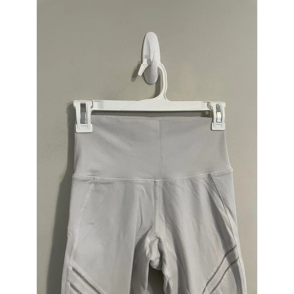 Alo Yoga High-Waist Cosmic Capri Leggings White‎ Size Small Athletic Athleisure